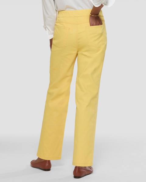 DreamFlex Color Pull-On Relaxed Straight Leg Jeans